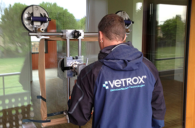 vetrox, glaskratzer entfernen, glasreparatur, verkratztes glas, glasschutz, esg, vsg, isolierglas, glasoberfläche, float, brandschutzglas