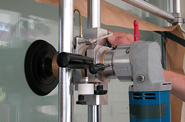 vetrox, glaskratzer entfernen, glasreparatur, verkratztes glas, glasschutz, esg, vsg, isolierglas, glasoberfläche, float, brandschutzglas