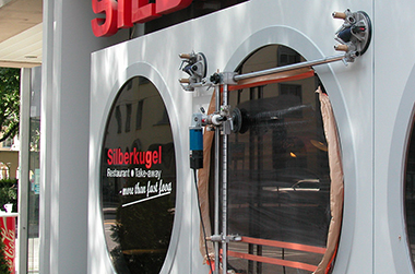 vetrox, glaskratzer entfernen, glasreparatur, verkratztes glas, glasschutz, esg, vsg, isolierglas, glasoberfläche, float, brandschutzglas